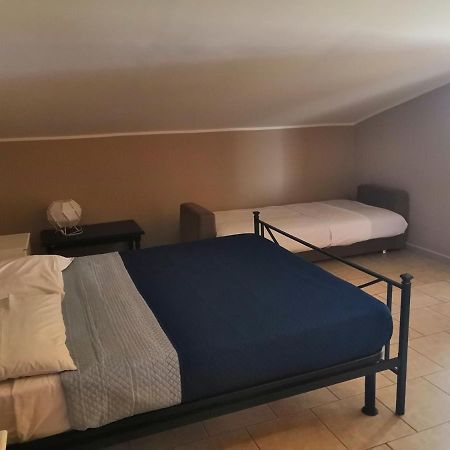 La Mansardina Apartment Сулмона Екстериор снимка