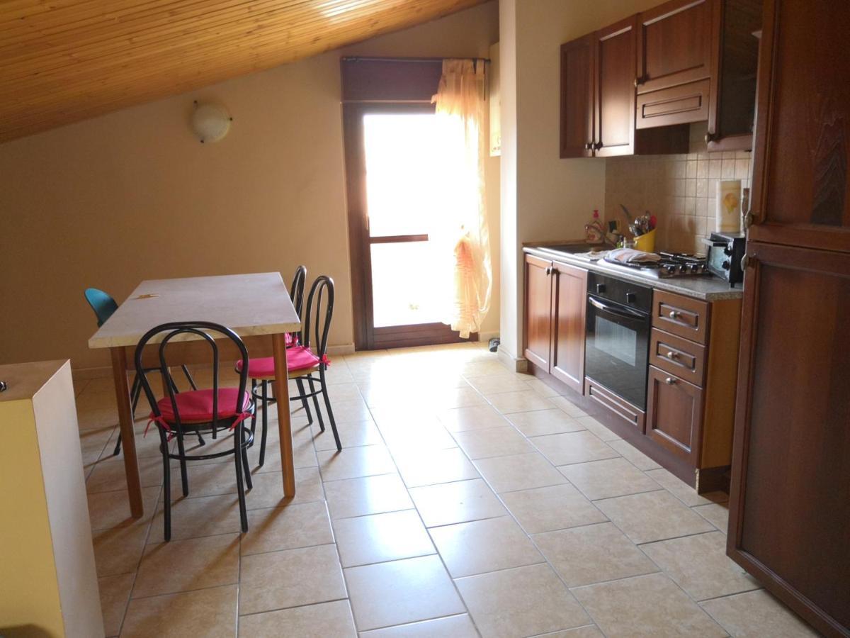 La Mansardina Apartment Сулмона Екстериор снимка