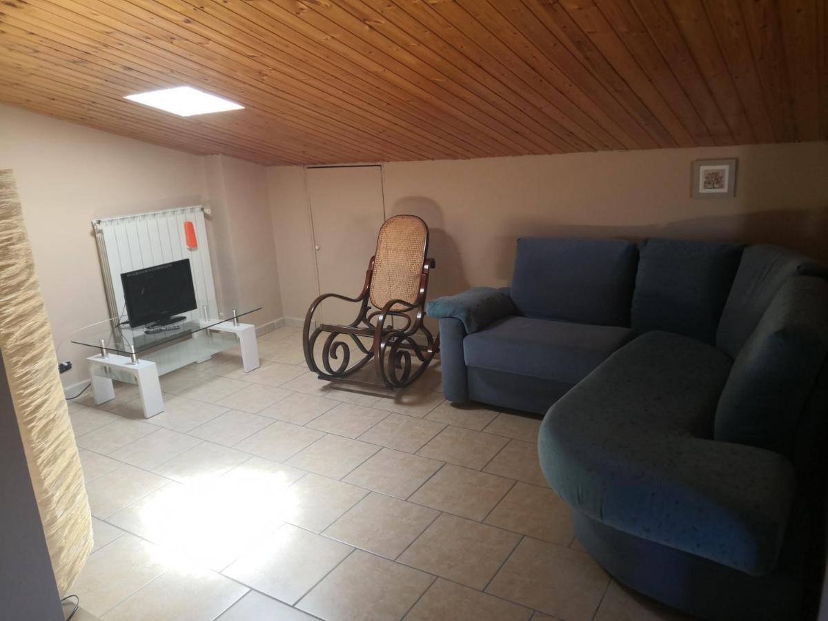 La Mansardina Apartment Сулмона Екстериор снимка
